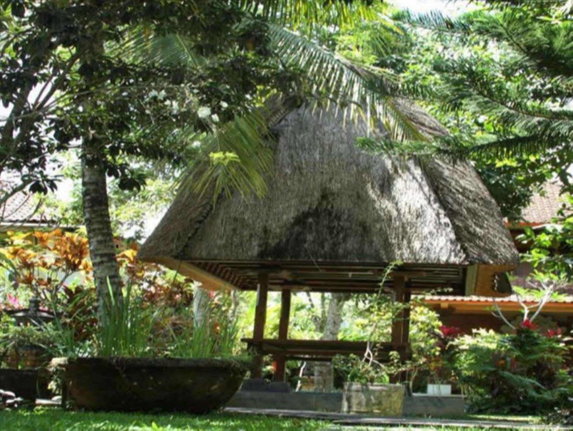 Garden View Hotel Ubud  Exterior photo